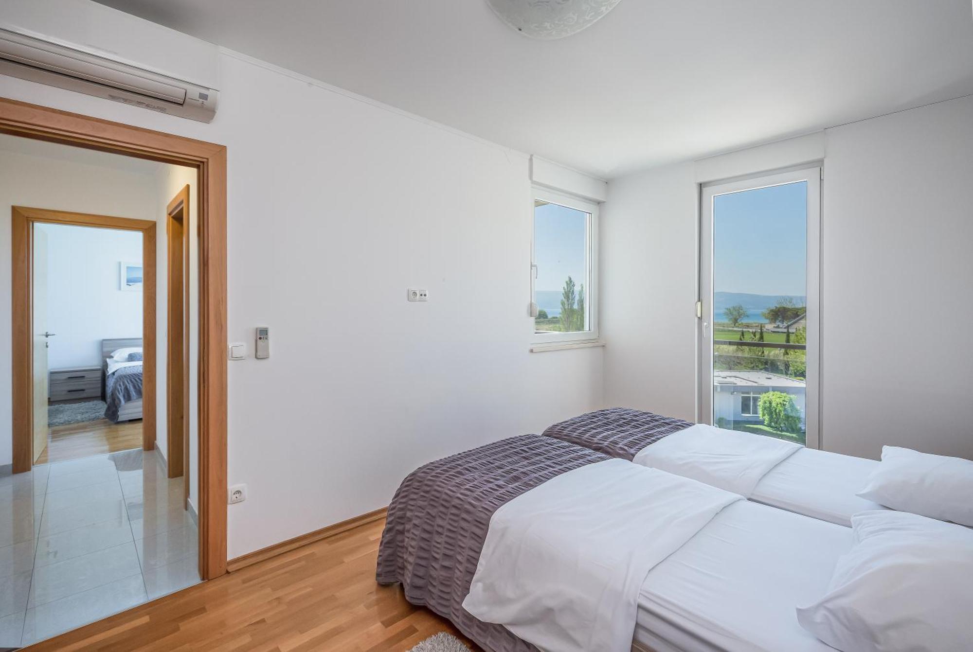 Ap 4+2 In One Of The Most Luxury Building In Omis Omiš Quarto foto